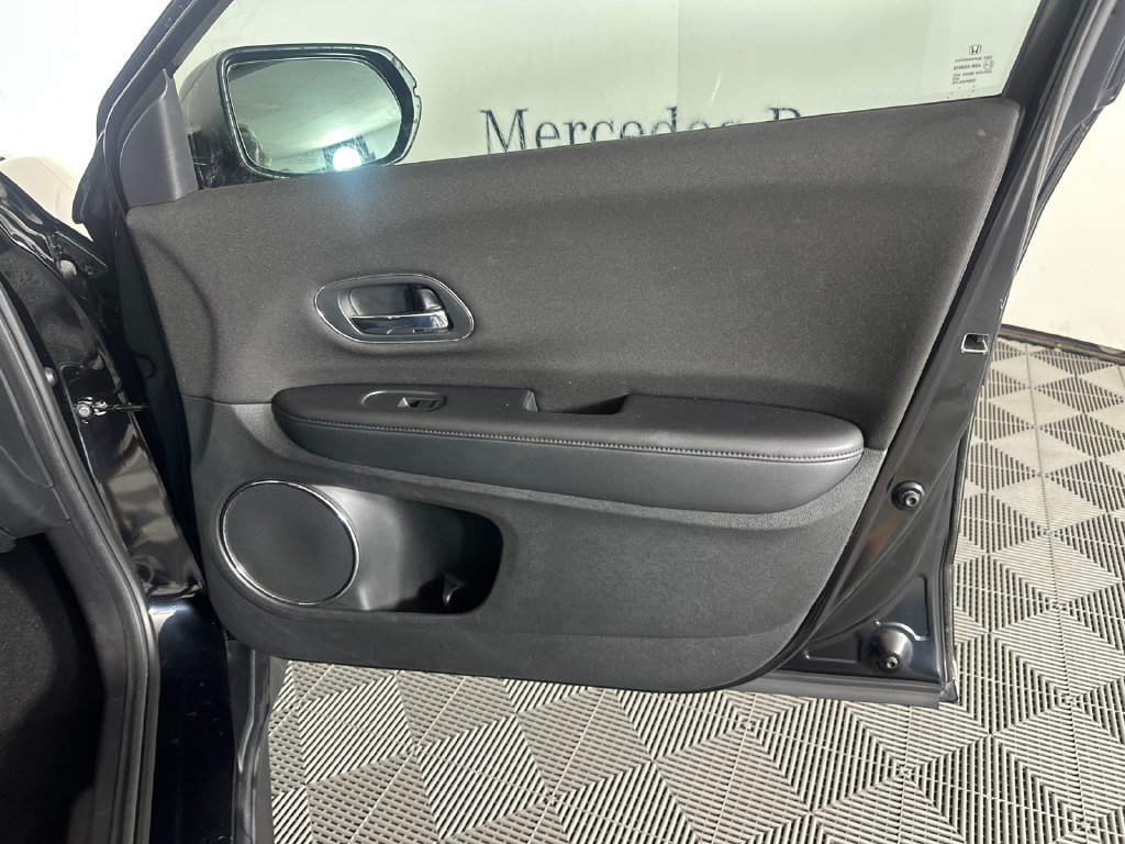 Used 2016 Honda HR-V EX image 14