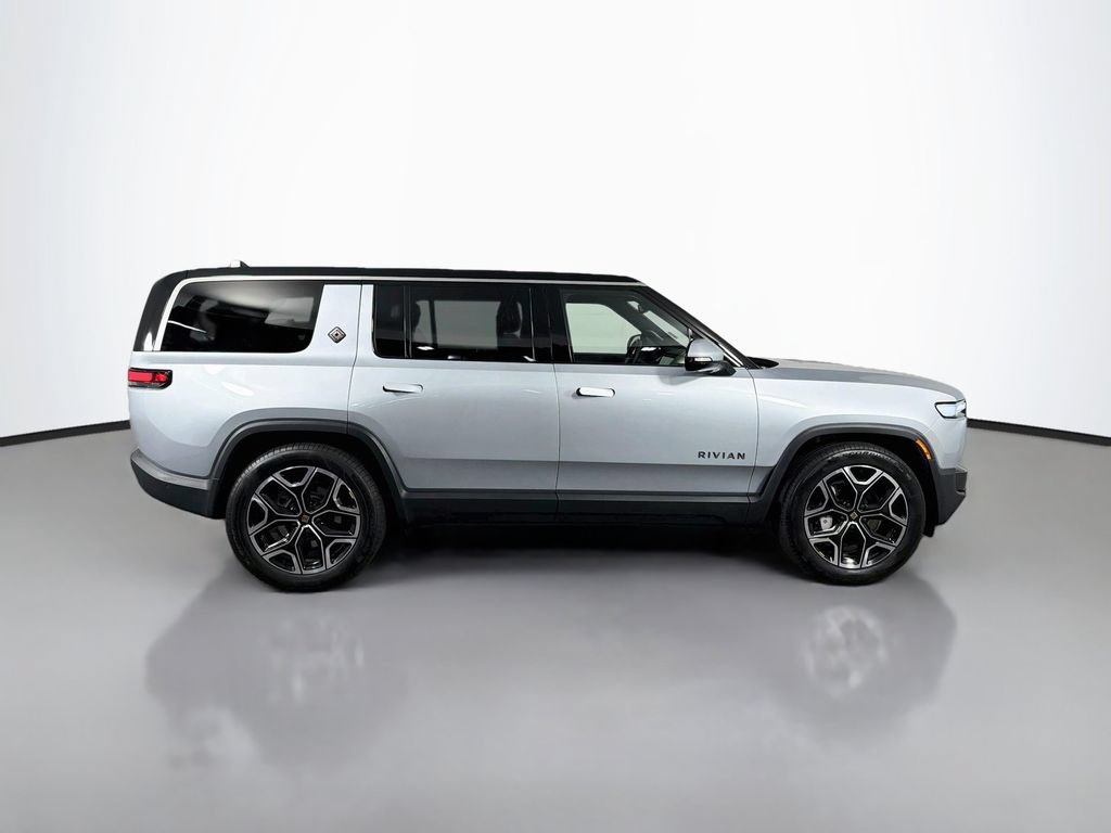Used 2025 Rivian R1S Adventure AWD/4WD image 8