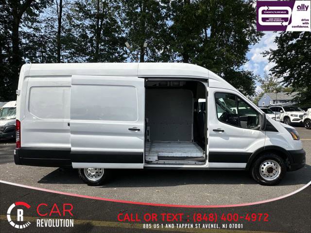 Used 2022 Ford Transit 250 148 High Roof Extended AWD image 9