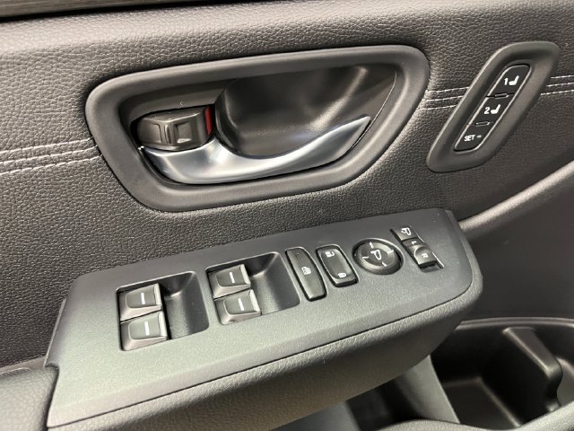 New 2026 Honda Pilot Touring image 16
