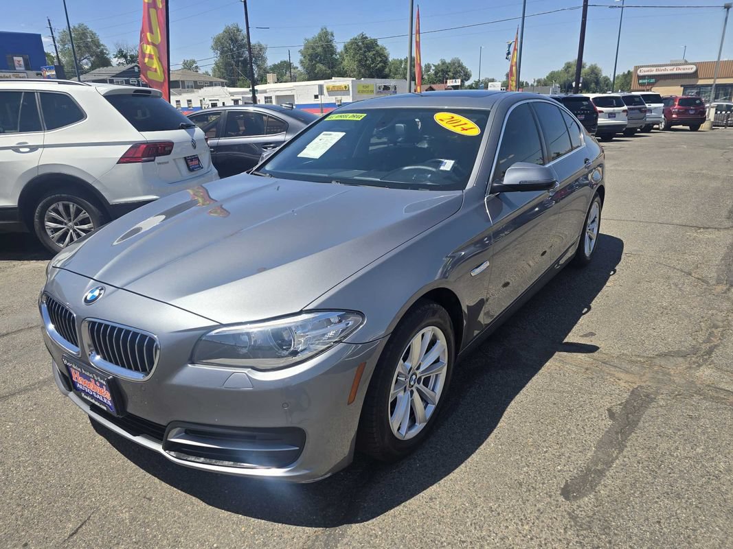 Used 2014 BMW 528i xDrive Sedan AWD/4WD image 2