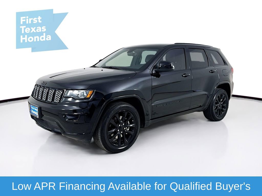 Used 2022 Jeep Grand Cherokee Laredo X image 3