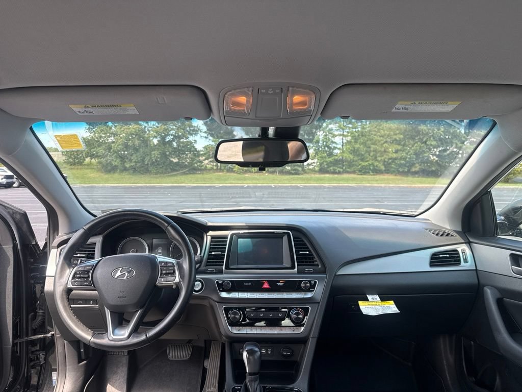 Used 2018 Hyundai Sonata SEL w/ Tech Package 02 FWD image 15