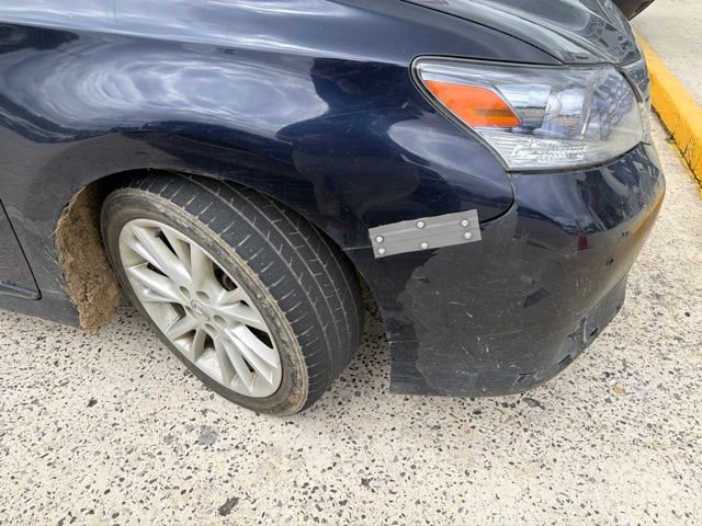 Used 2010 Lexus HS 250h Premium w/ Tech Pkg FWD image 11