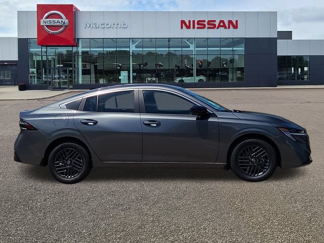 New 2026 Nissan Sentra SV w/ SV Convenience Package FWD image 8
