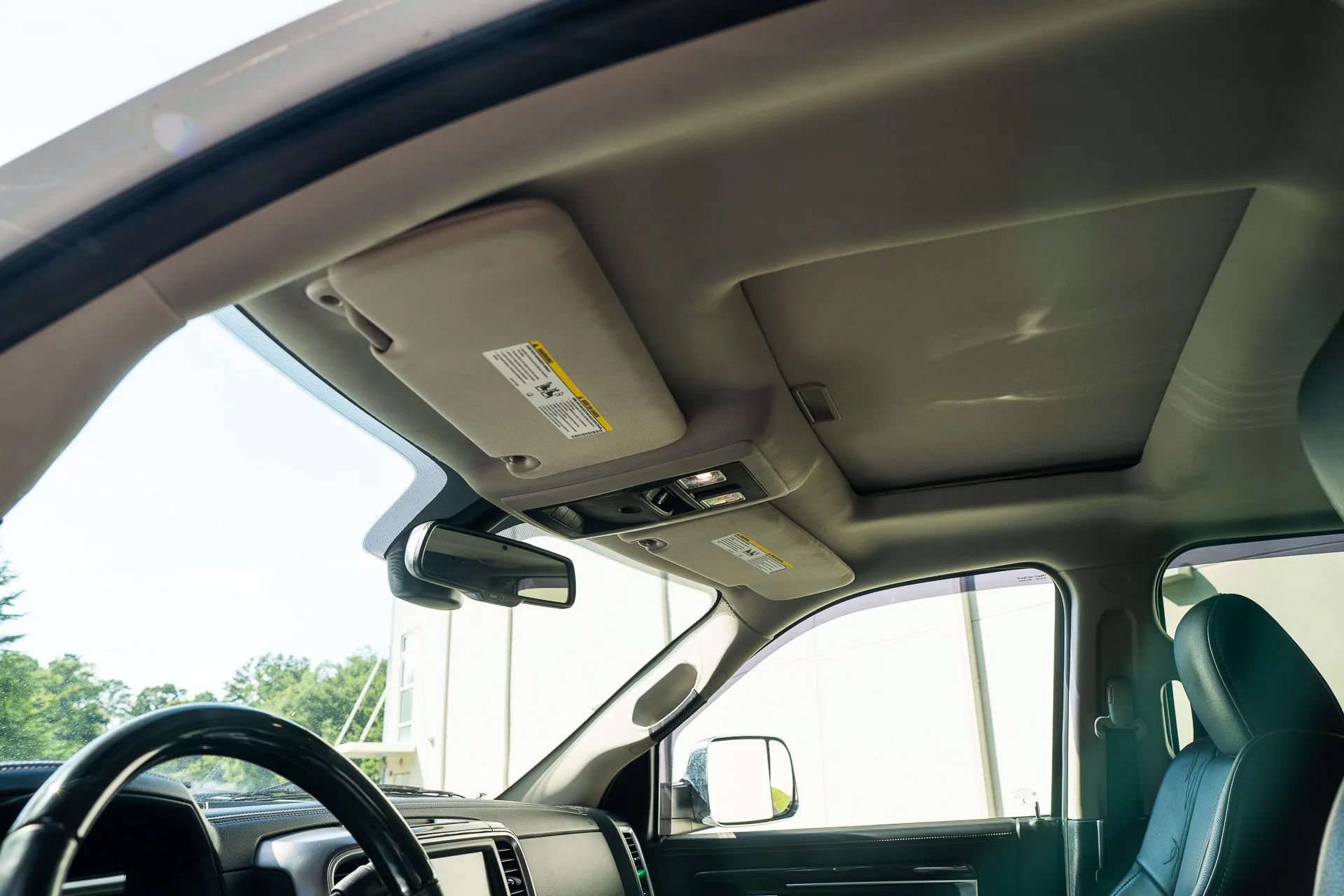 Used 2015 RAM 2500 Limited AWD/4WD image 21