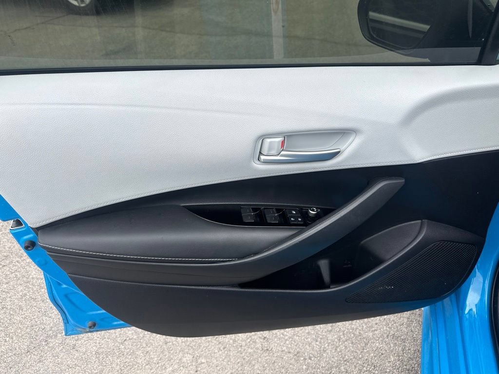 Used 2020 Toyota Corolla SE FWD image 8