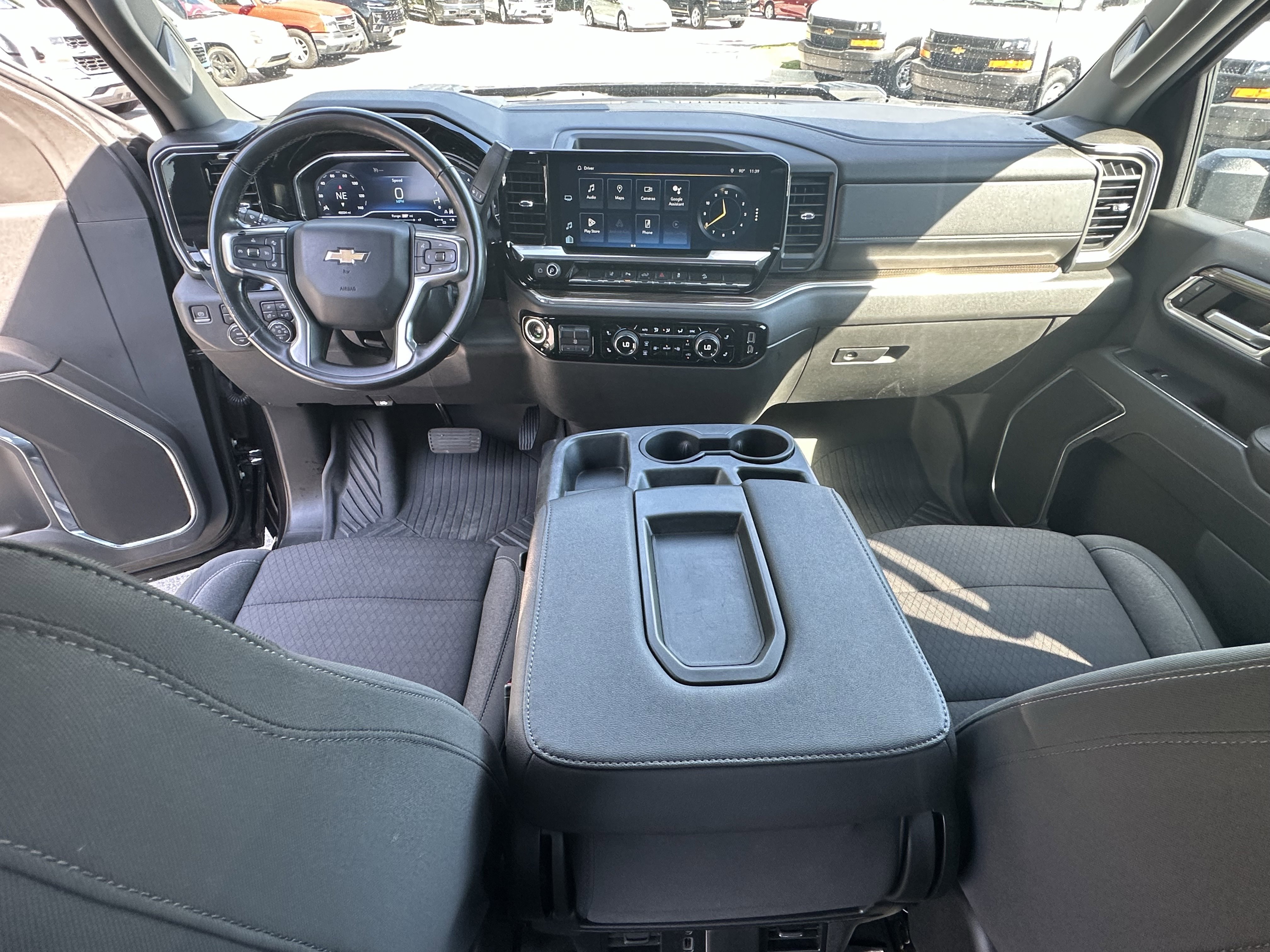 Certified 2024 Chevrolet Silverado 2500 LT w/ All Star Edition image 32