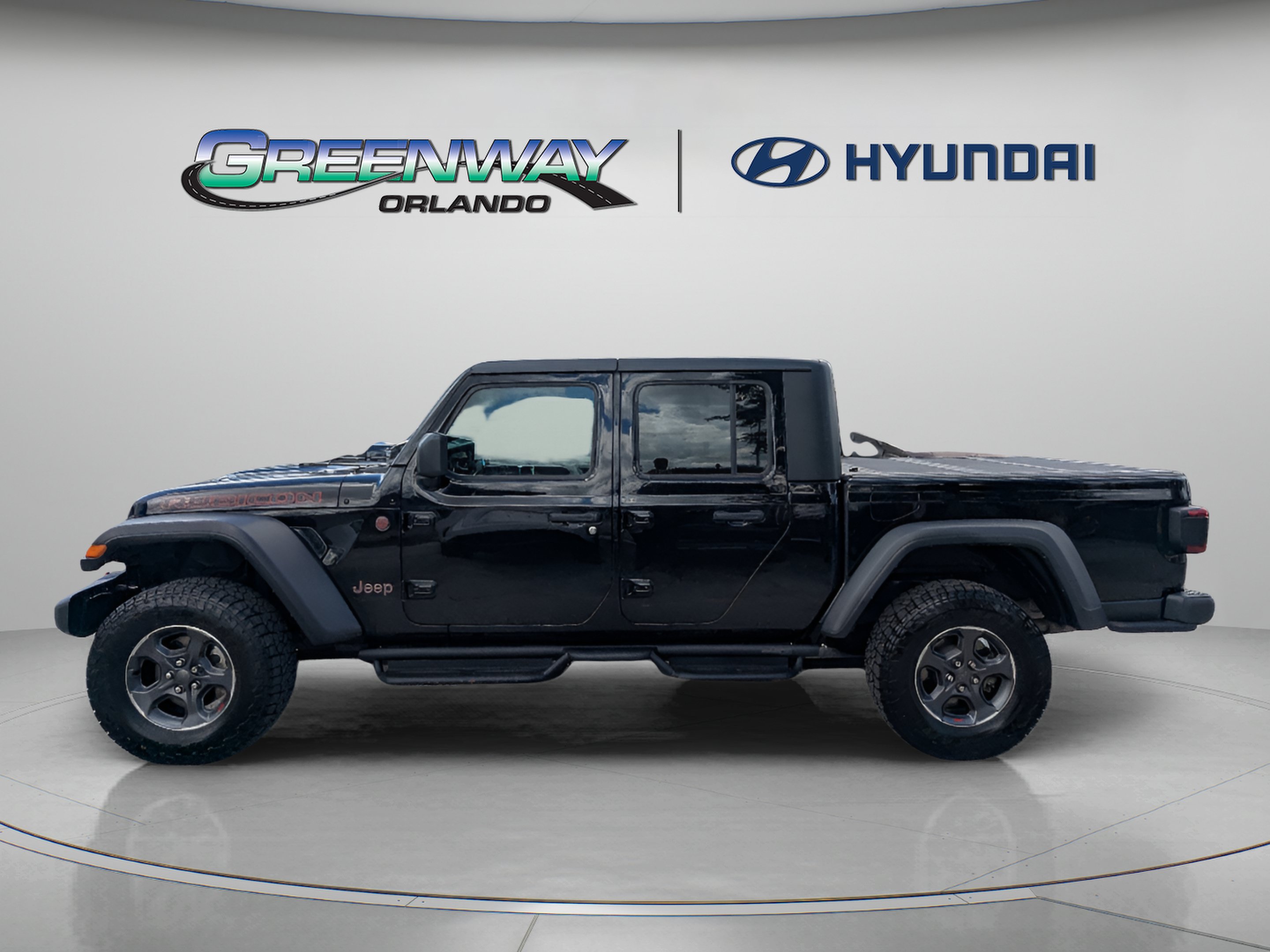 Used 2023 Jeep Gladiator Rubicon w/ LED Lighting Group AWD/4WD image 5