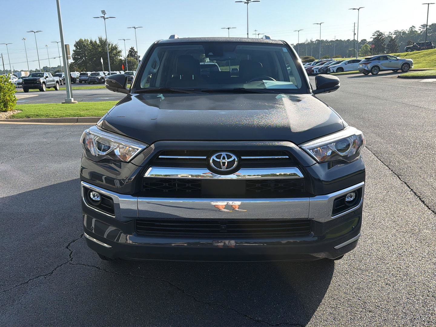 Used 2024 Toyota 4Runner Limited AWD/4WD image 9