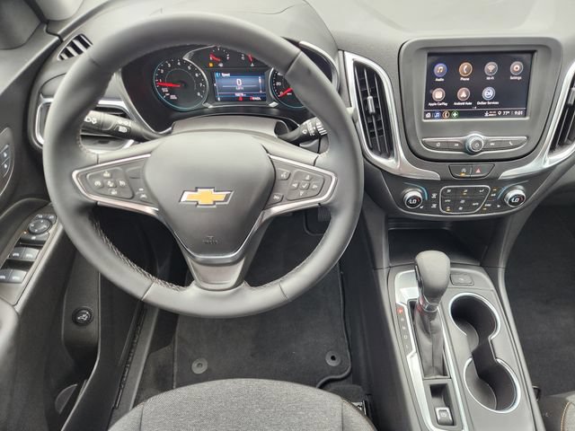 Used 2024 Chevrolet Equinox LT FWD image 29