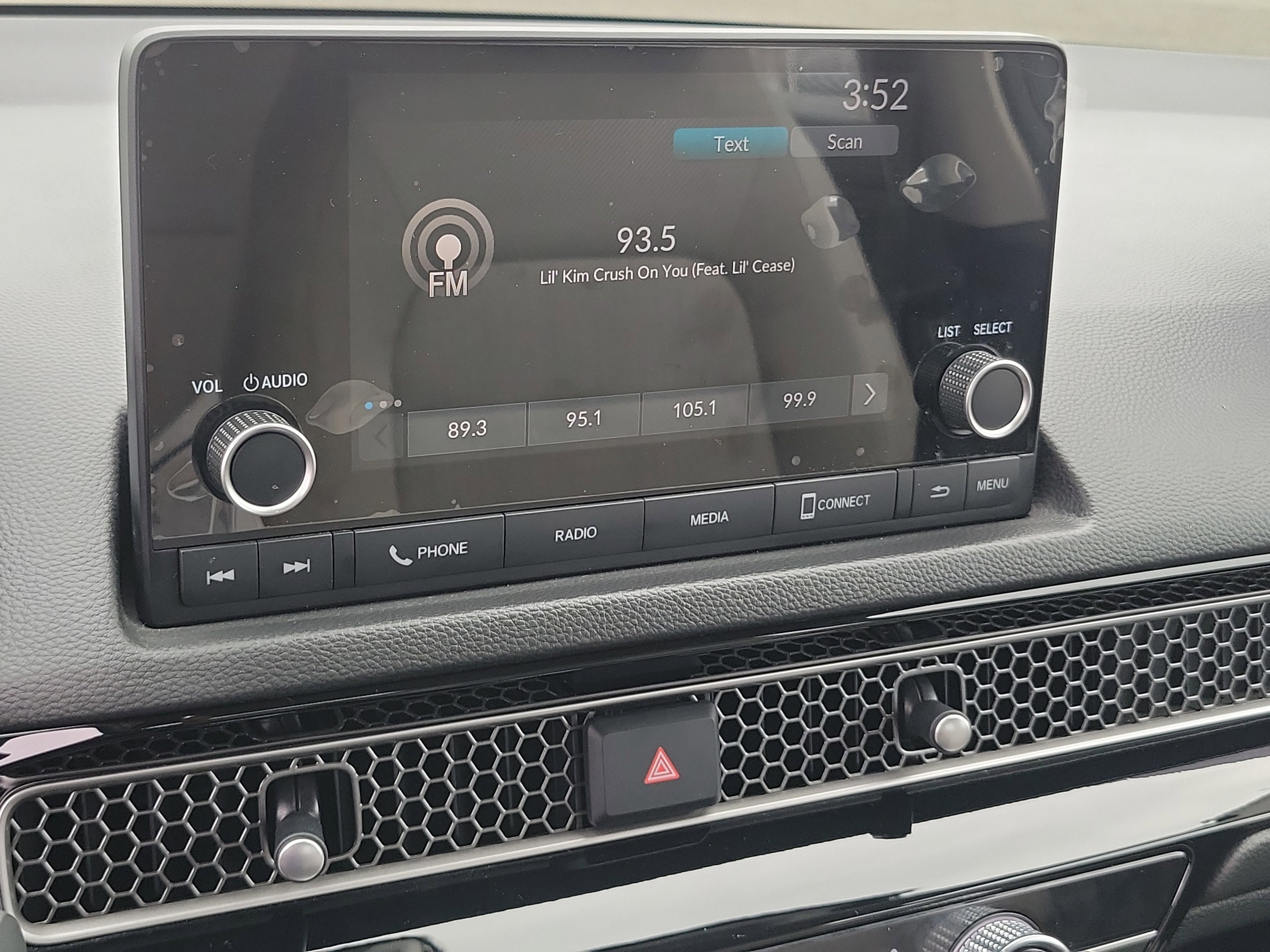 Used 2024 Honda Civic LX image 13