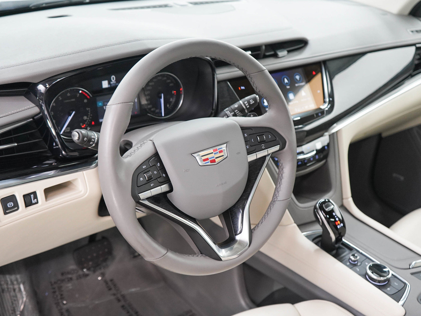 Used 2022 Cadillac XT6 Premium Luxury AWD/4WD image 21