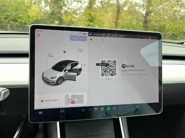 Used 2021 Tesla Model Y Long Range AWD/4WD image 29