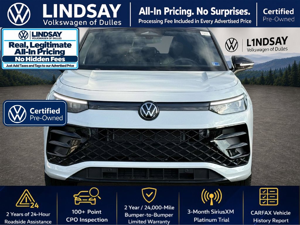 Certified 2025 Volkswagen Tiguan SE R-Line AWD/4WD image 3