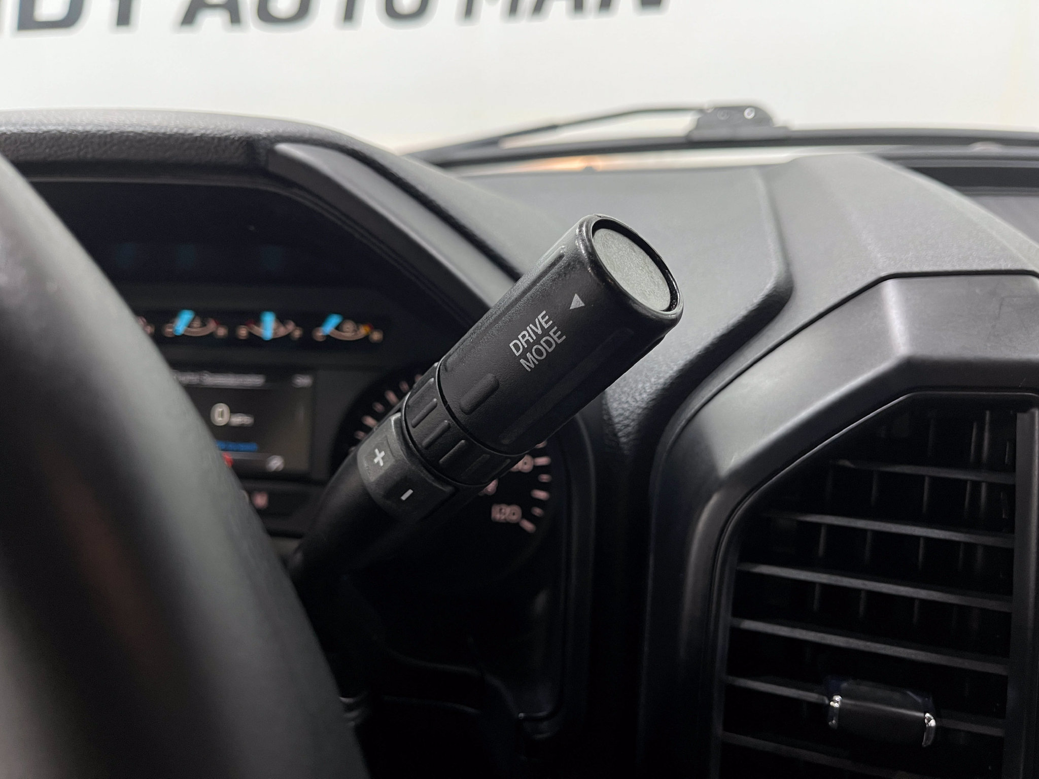 Used 2020 Ford F150 XL w/ Equipment Group 101A Mid AWD/4WD image 27