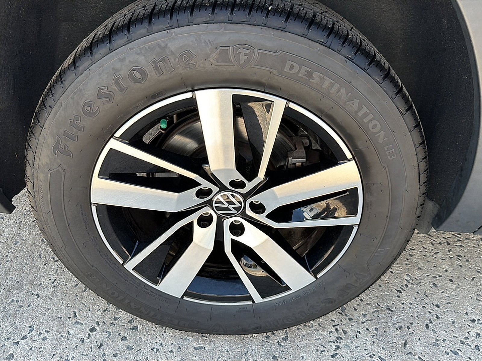 Used 2021 Volkswagen Atlas SE FWD image 45