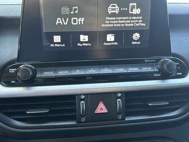 Used 2020 Kia Forte LXS FWD image 21