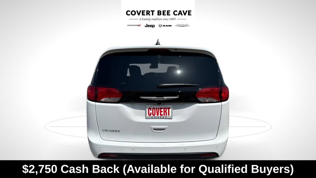 New 2026 Chrysler Voyager LX image 13