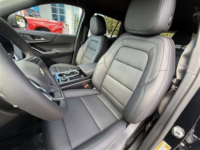 New 2026 Chevrolet Equinox LT w/ Convenience Package II image 14