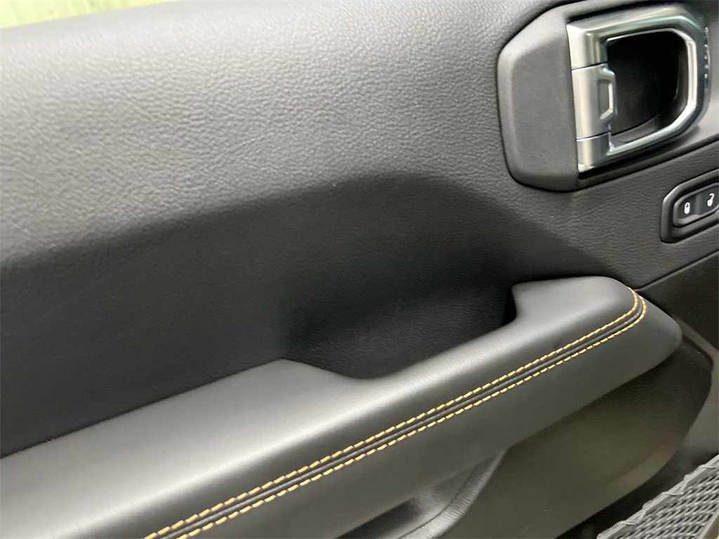 Used 2025 Jeep Wrangler Unlimited Rubicon 392 image 21