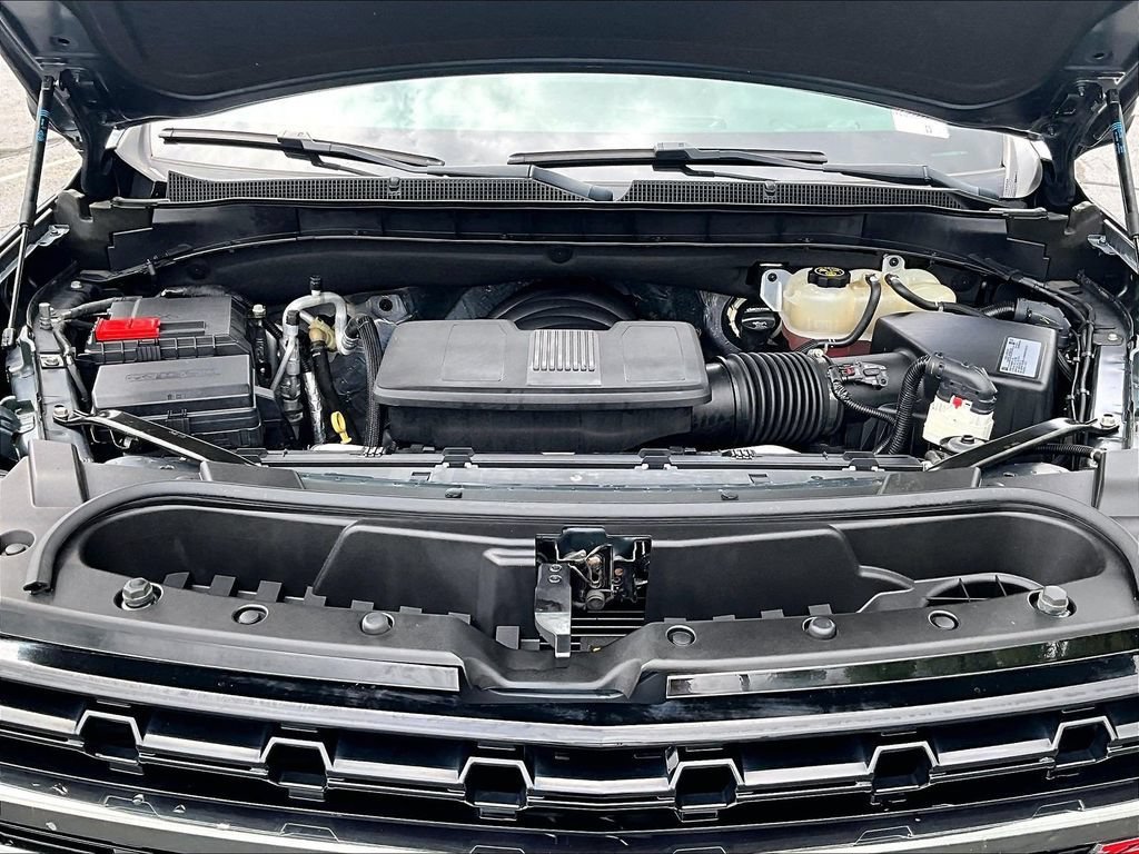 Used 2021 Chevrolet Tahoe Z71 w/ Z71 Signature Package AWD/4WD image 31