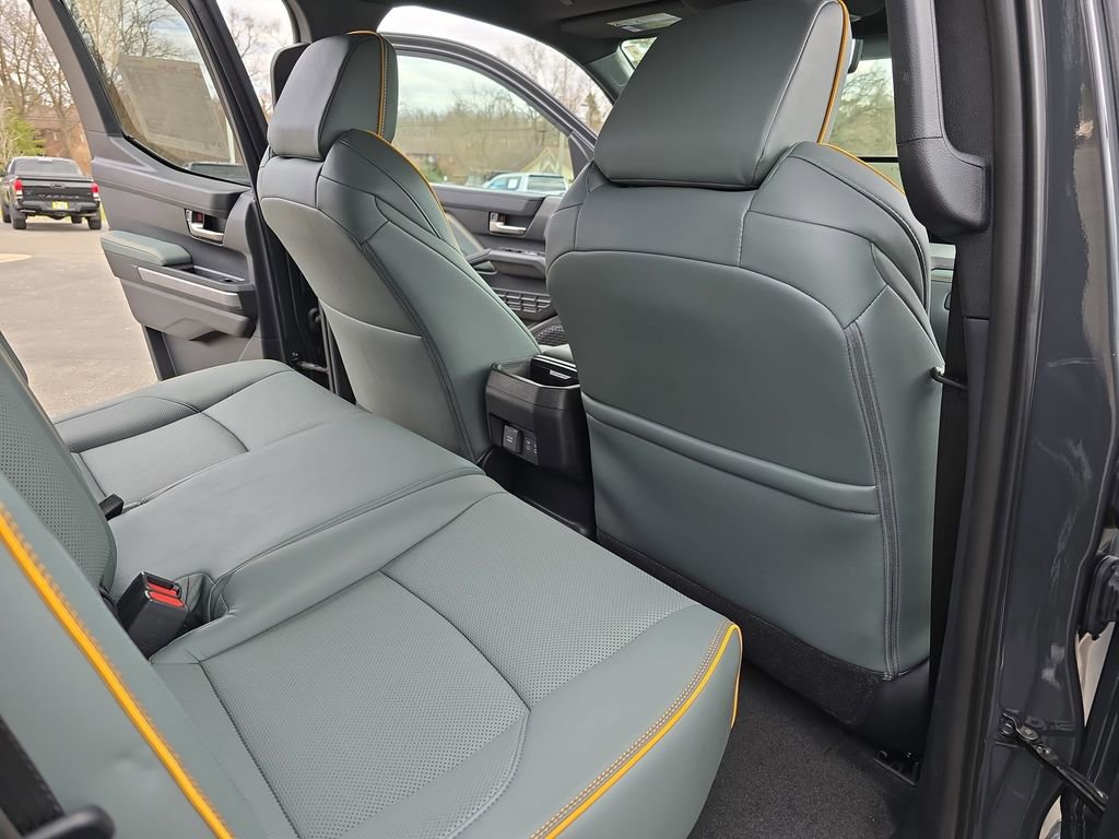 Used 2025 Toyota Tacoma Trailhunter image 13