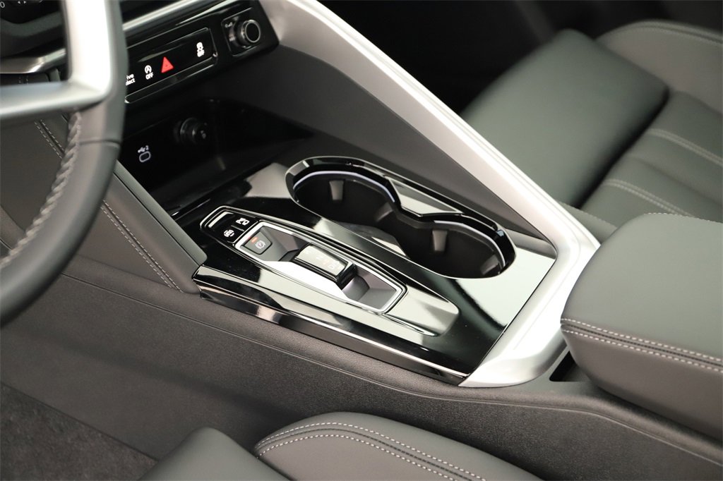New 2025 Audi Q5 2.0T Premium Plus image 17