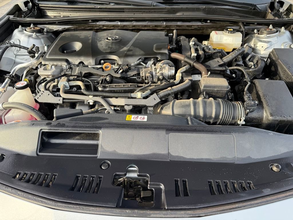 Used 2021 Toyota Camry XLE image 22