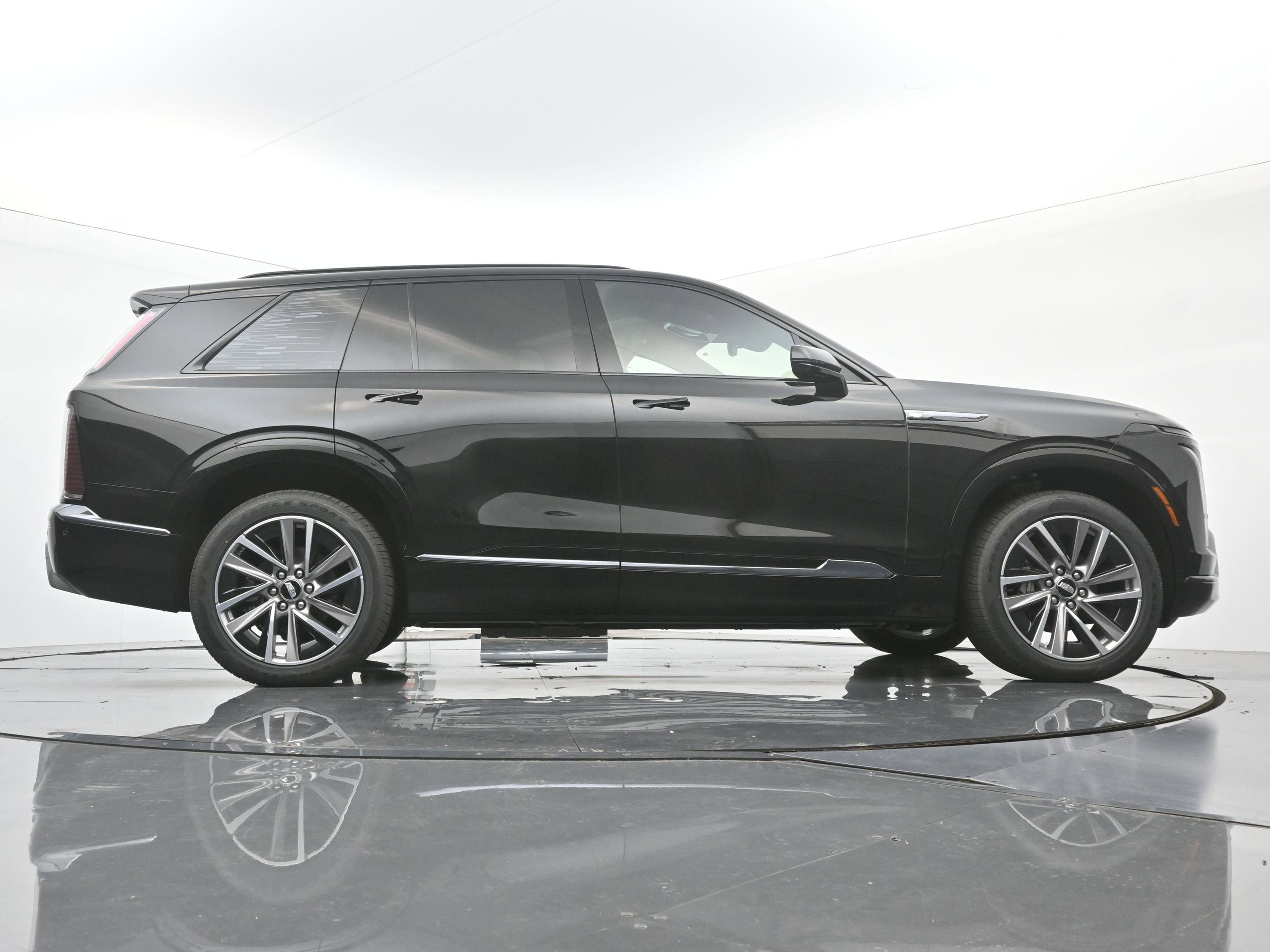 New 2026 Cadillac Vistiq Sport w/ LPO, Floor Liner Package image 20