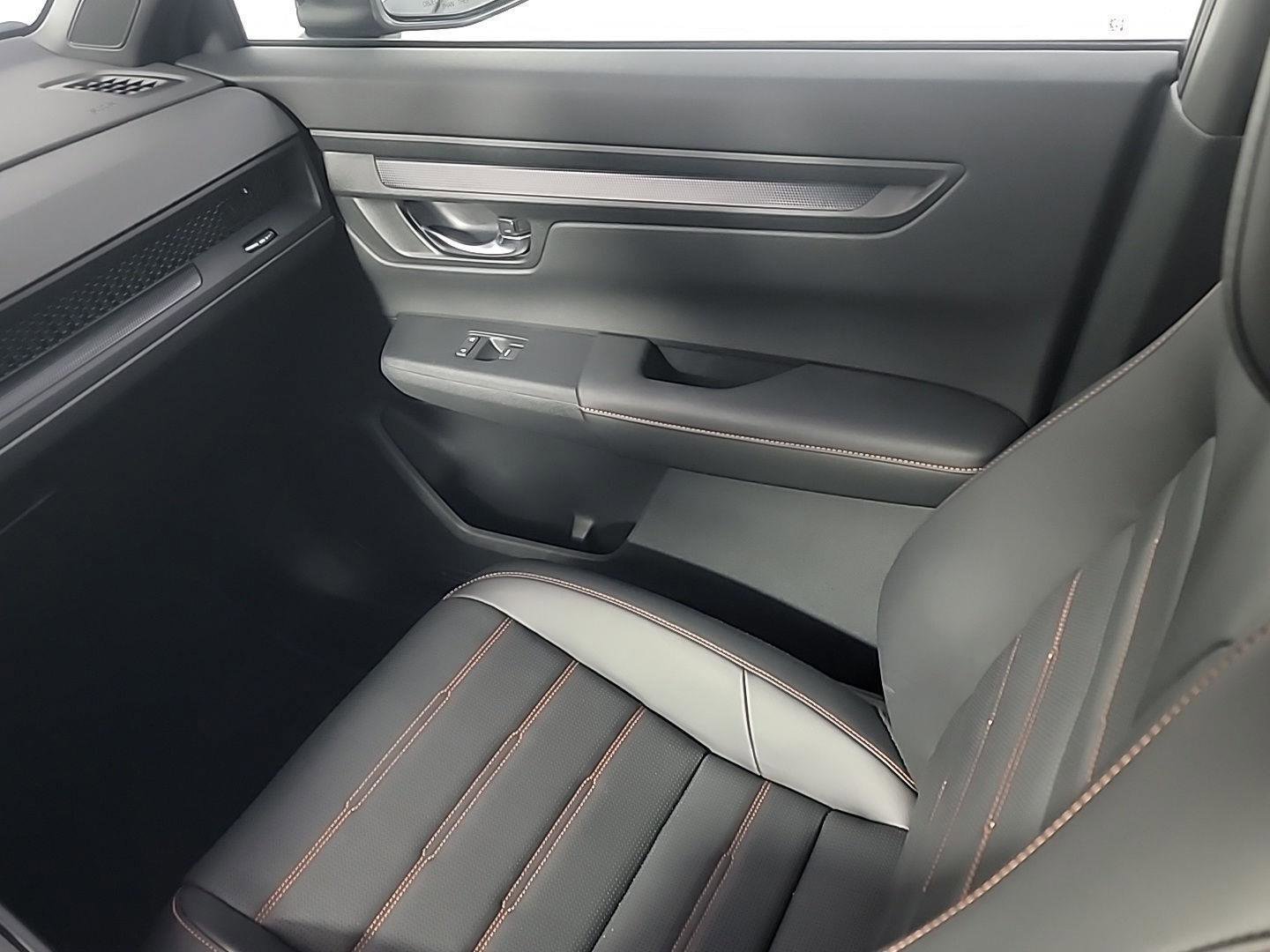 Certified 2025 Honda CR-V Sport-L image 23
