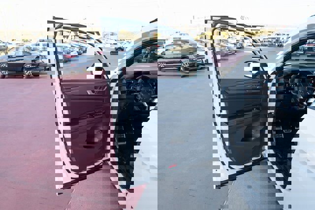 New 2026 Volkswagen Atlas Cross Sport SEL R-Line image 11