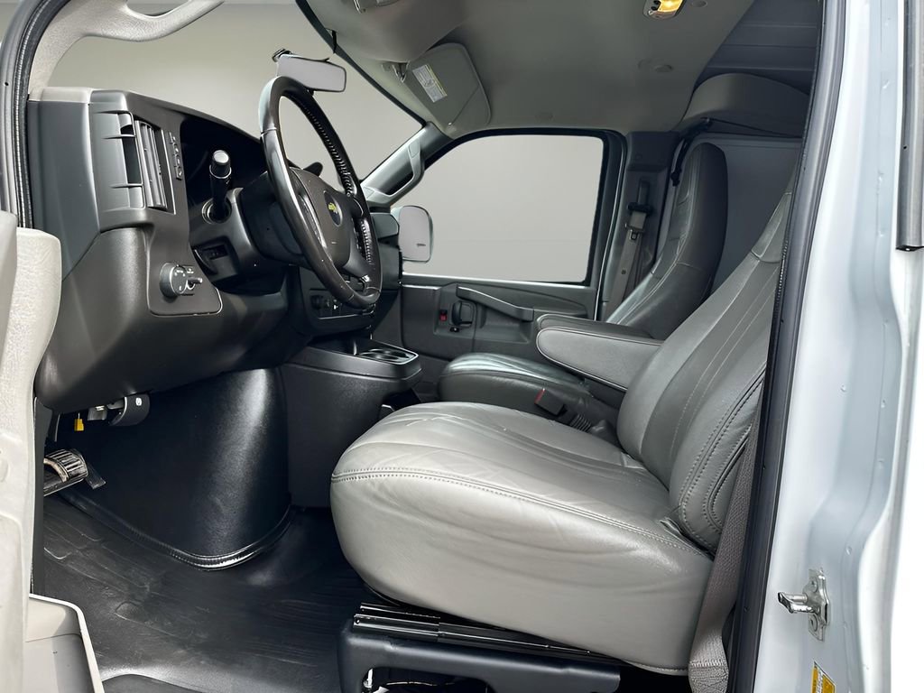 Used 2023 Chevrolet Express 2500 Work Van w/ Driver Convenience Package image 10