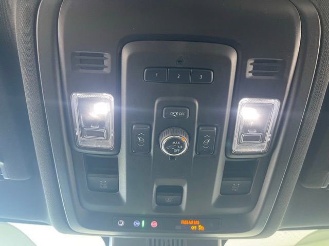 Used 2023 Chevrolet Suburban LT w/ LT Signature Plus Package AWD/4WD image 43