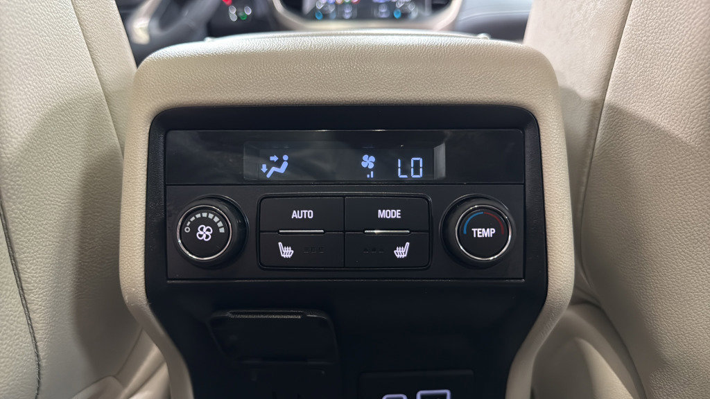 Used 2023 GMC Acadia Denali w/ Denali Ultimate Package image 40