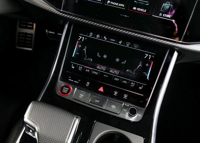 New 2026 Audi SQ8 Prestige image 17