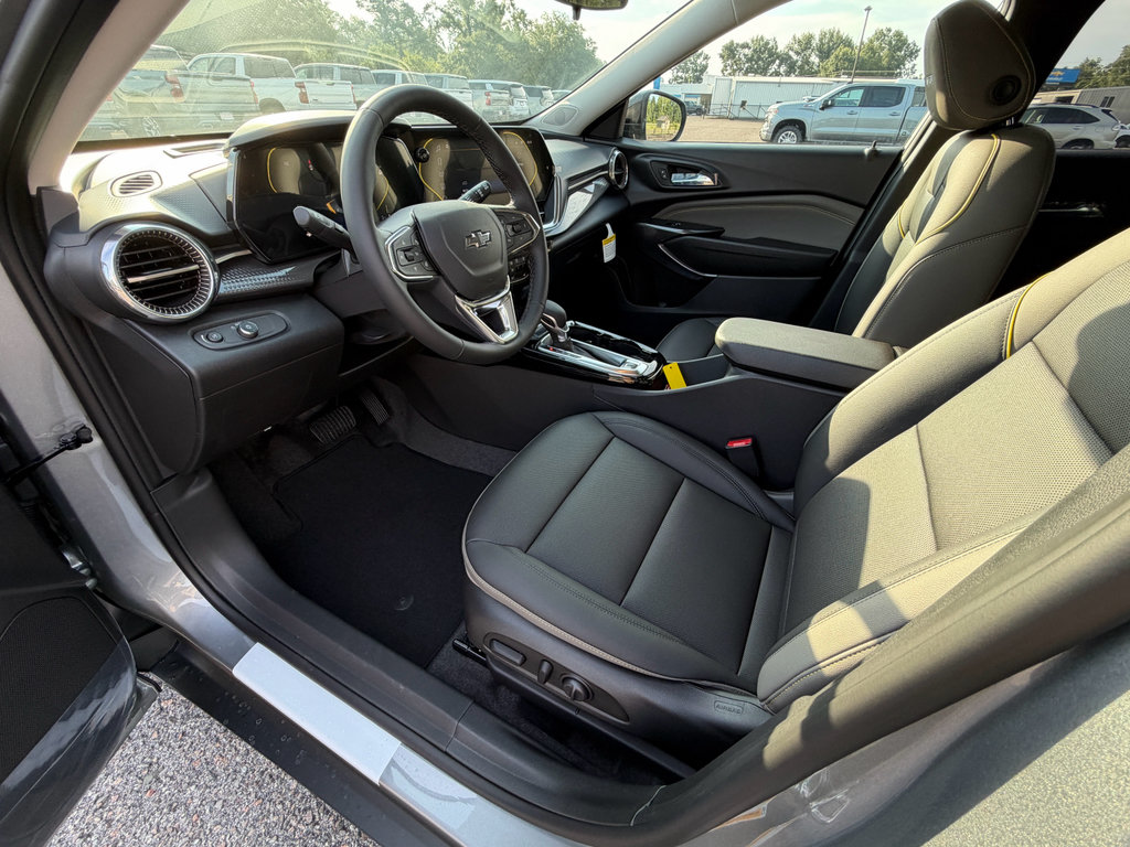 New 2026 Chevrolet Trax ACTIV w/ Driver Confidence Package FWD image 15