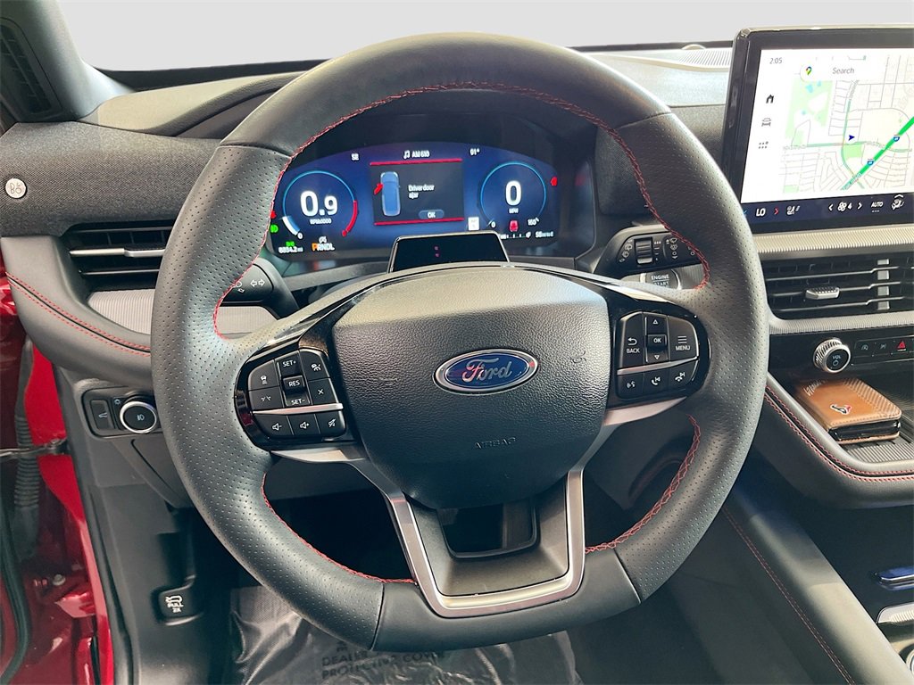 Used 2025 Ford Explorer ST-Line w/ Premium Package image 11