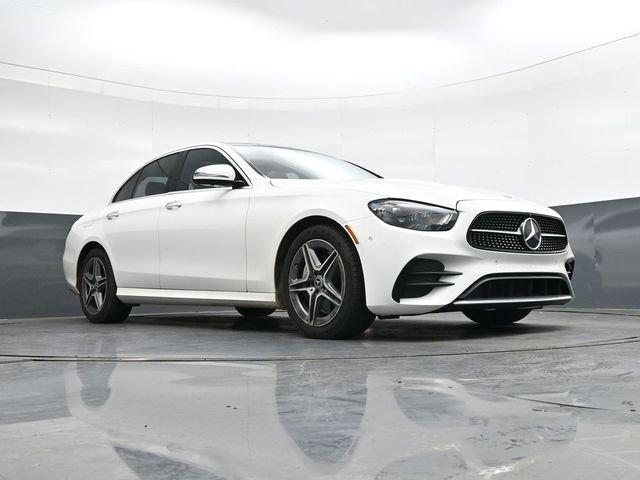 Used 2023 Mercedes-Benz E 350 4MATIC Sedan image 32