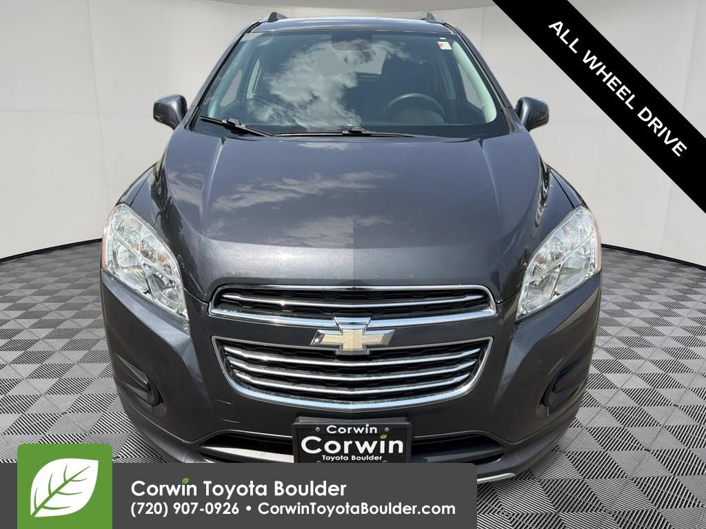 Used 2016 Chevrolet Trax LT w/ LT Sun and Sound Package AWD/4WD image 2
