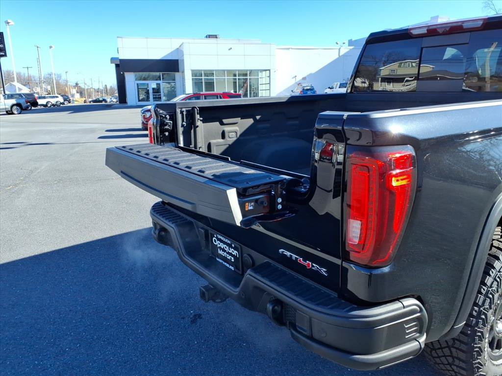 Used 2024 GMC Sierra 1500 AT4X w/ AT4X AEV Edition AWD/4WD image 17