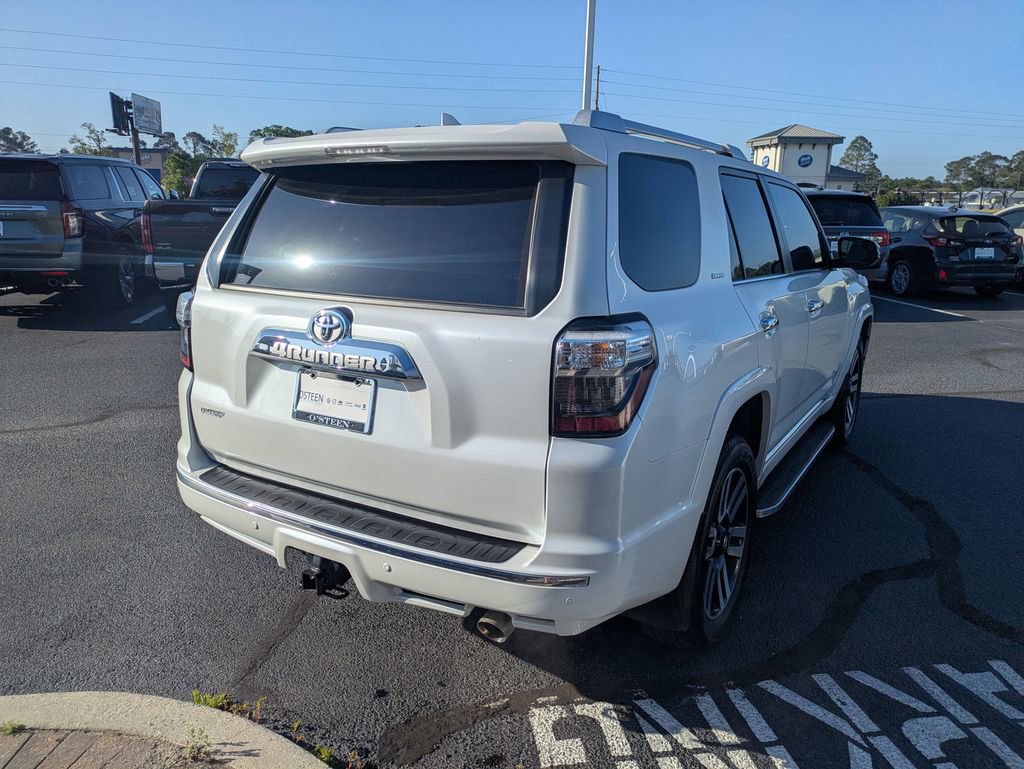 Used 2024 Toyota 4Runner Limited AWD/4WD image 5