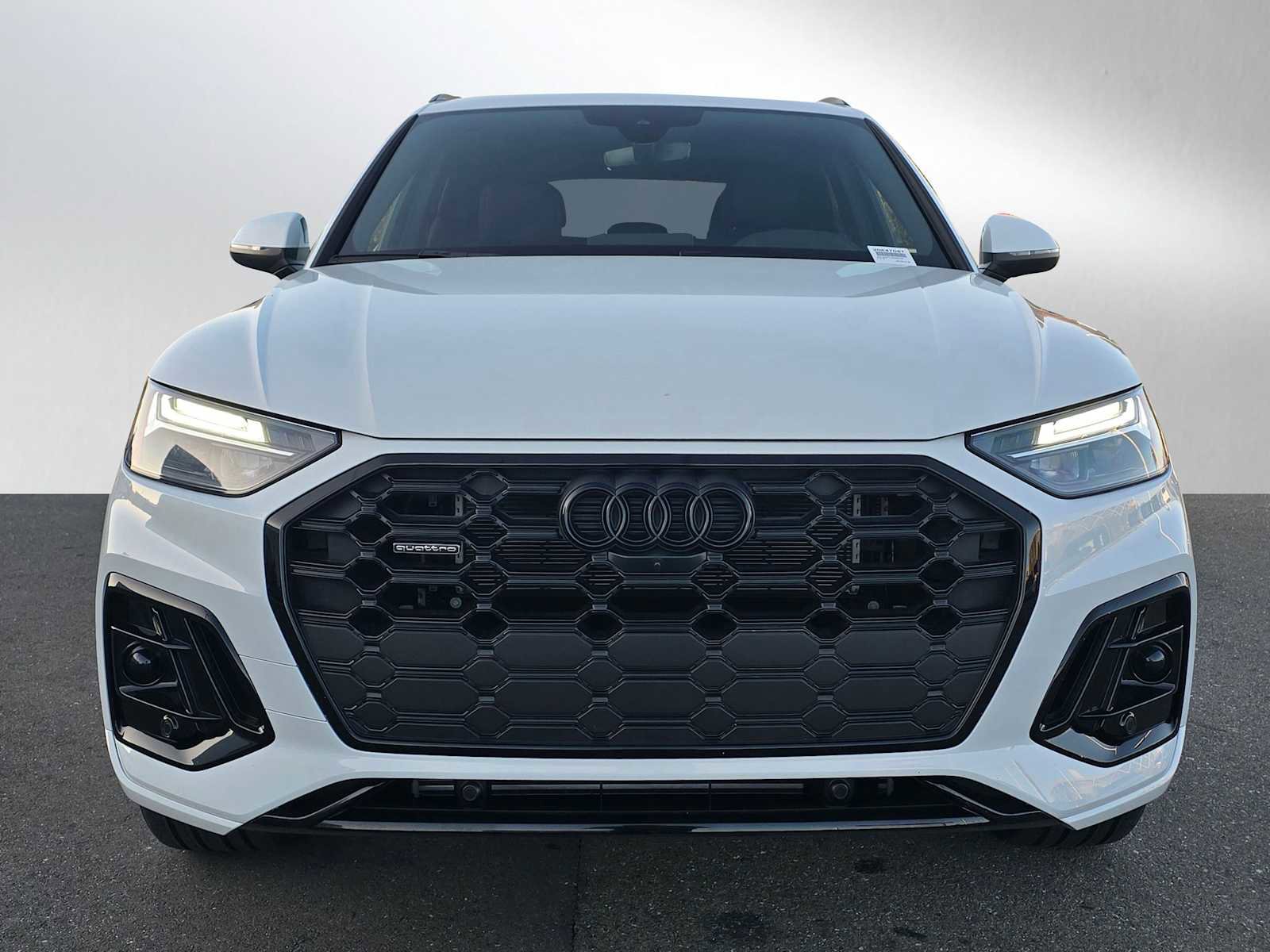 Certified 2025 Audi Q5 e Premium Plus w/ Premium Plus Package image 8