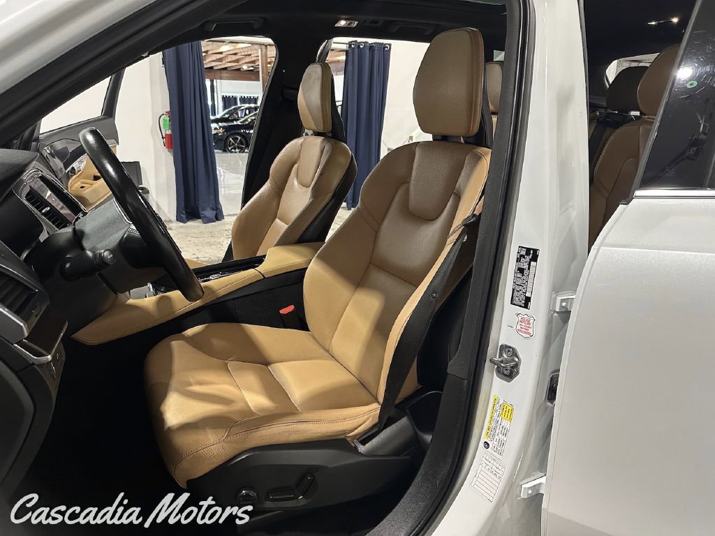 Used 2019 Volvo XC90 T6 Momentum image 7