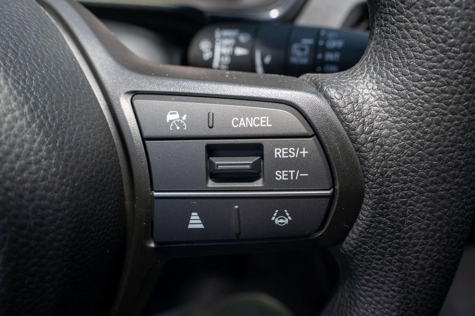 Certified 2025 Honda CR-V EX image 33