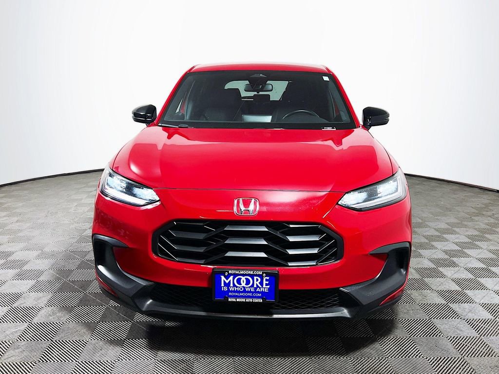 Used 2025 Honda HR-V Sport image 2