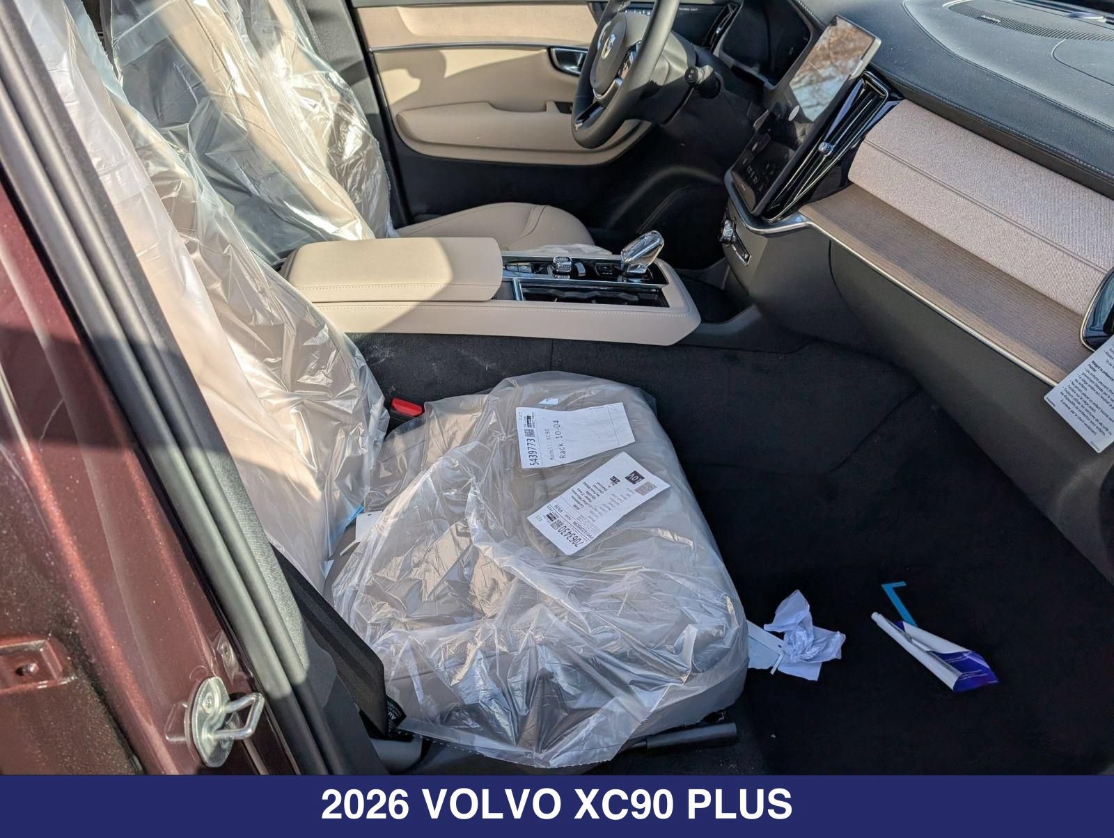 New 2026 Volvo XC90 B6 Plus w/ Protection Package Premier AWD/4WD image 23