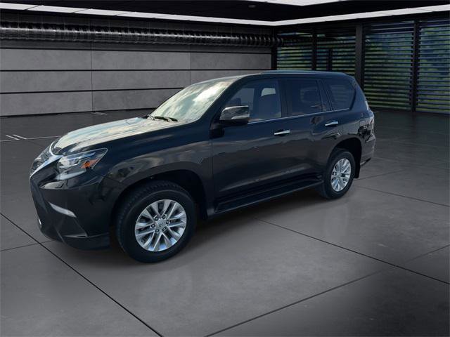 Certified 2022 Lexus GX 460 Premium w/ Premium Package image 4