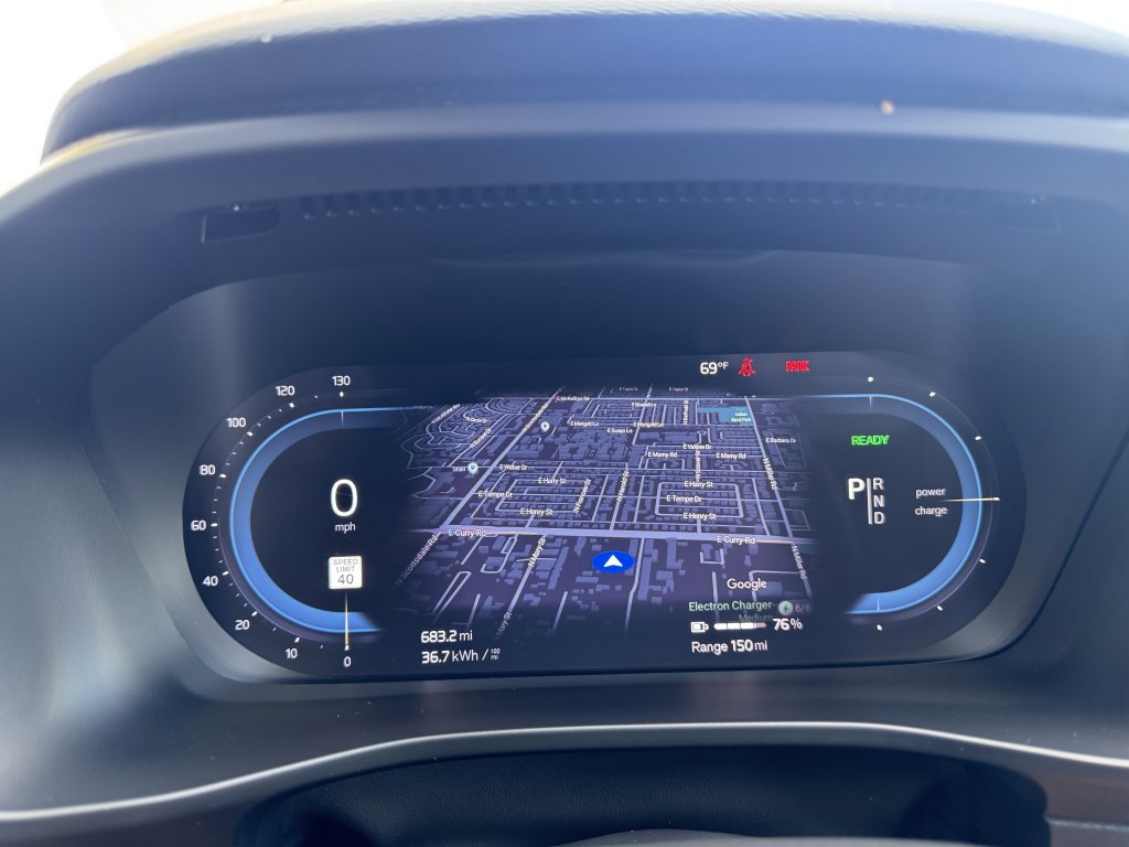 Used 2022 Volvo C40 P8 Recharge Ultimate image 15