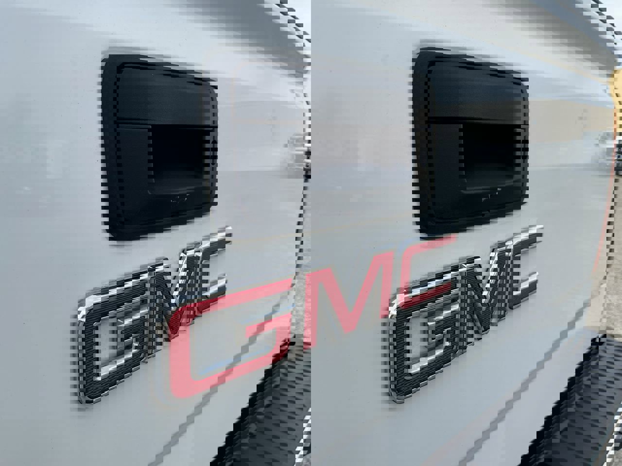 Used 2017 GMC Sierra 1500 2WD Regular Cab image 42